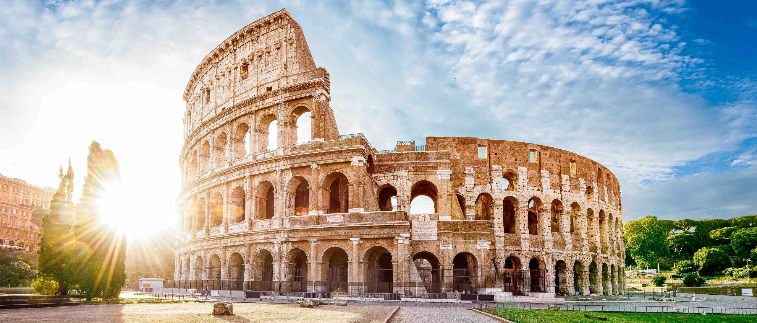 Roman Colosseum ancient architecture